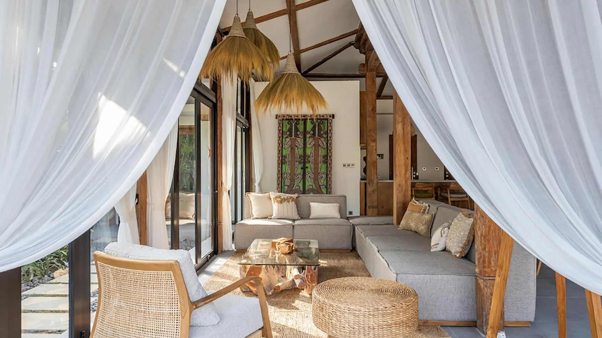 Villa Sebelah By Optimum Bali Villas Seminyak  Seminyak (Bali)