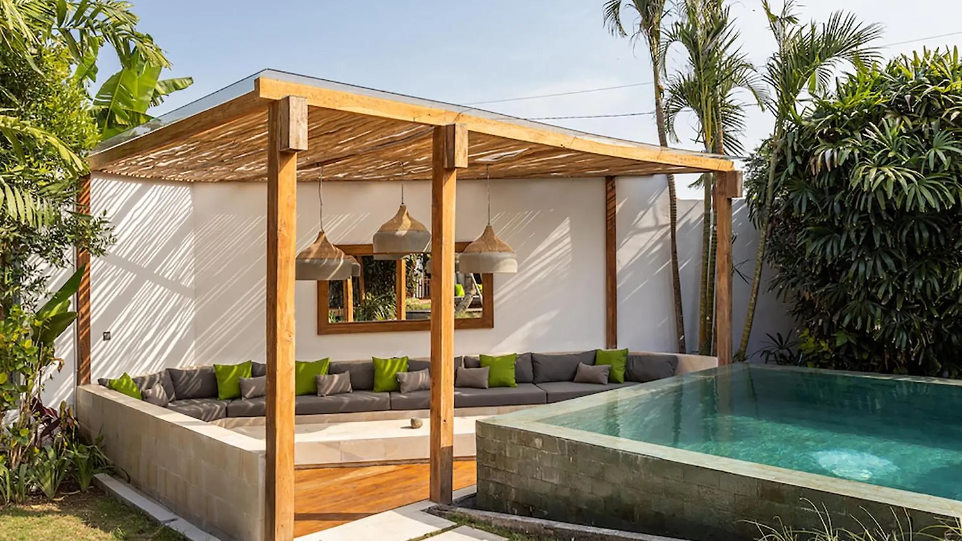 Villa Sebelah By Optimum Bali Villas Seminyak  0*, Seminyak (Bali)