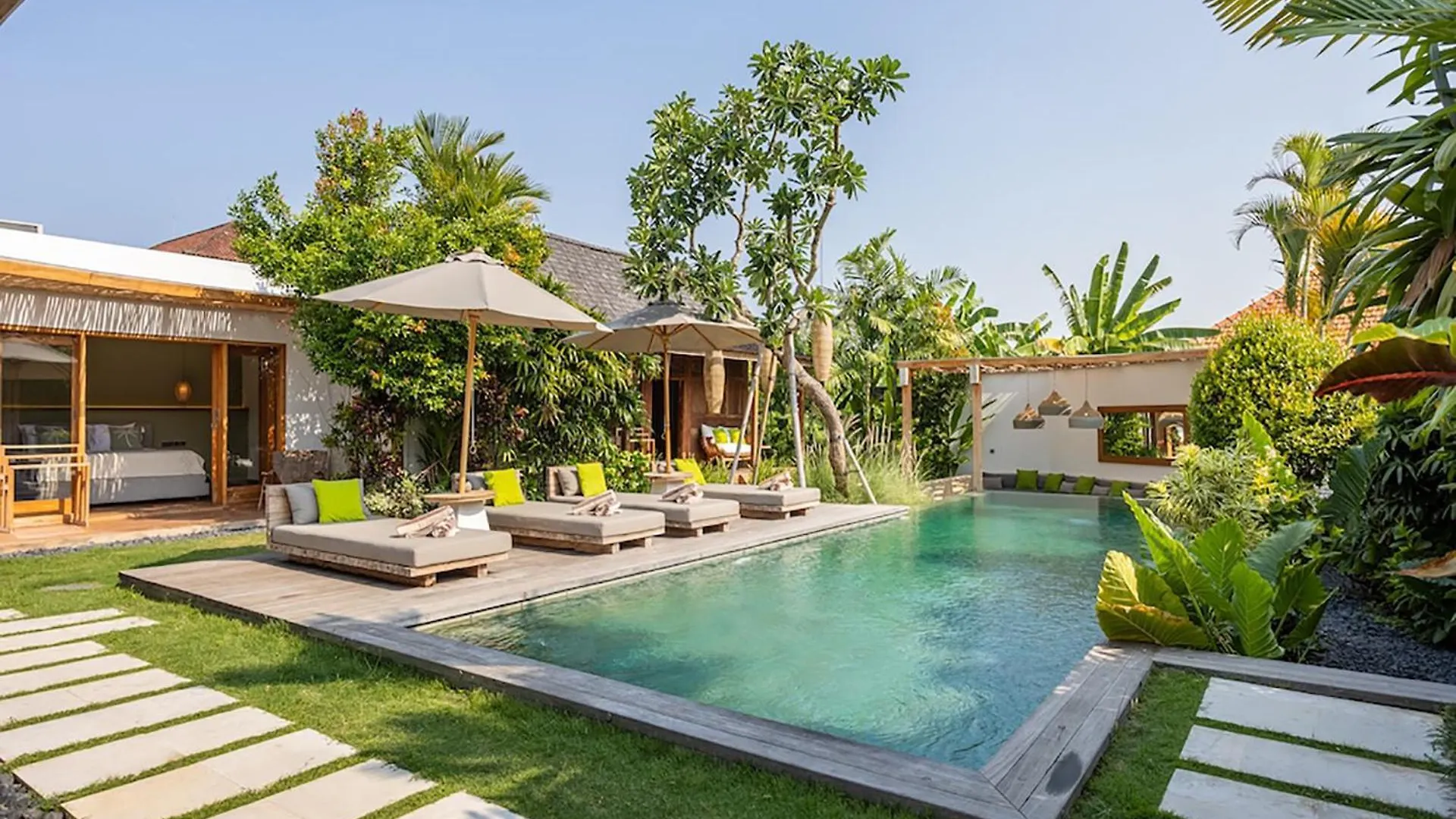 Villa Sebelah By Optimum Bali Villas Seminyak